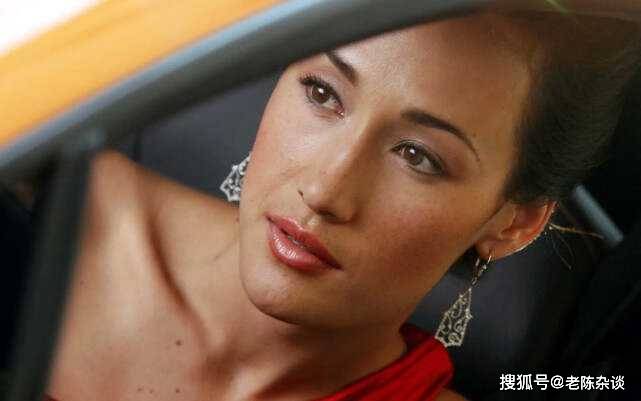 扛不住啊扛不住，Maggie Q，身材也太飽滿有料了！