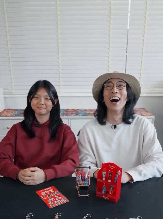 44歲香港男星被曝準備生三胎,帶妻女四處找大房子,還想生個兒子