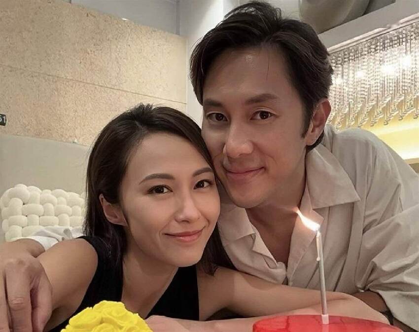 香港知名女星曝婚變，深夜發傷感文字，老公傳婚內出軌有多個情人！