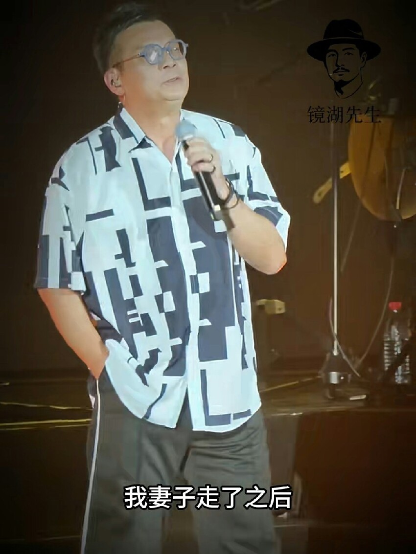香港知名男星喪妻六年宣布復出?提起老婆低頭哽咽,失去拍劇動力