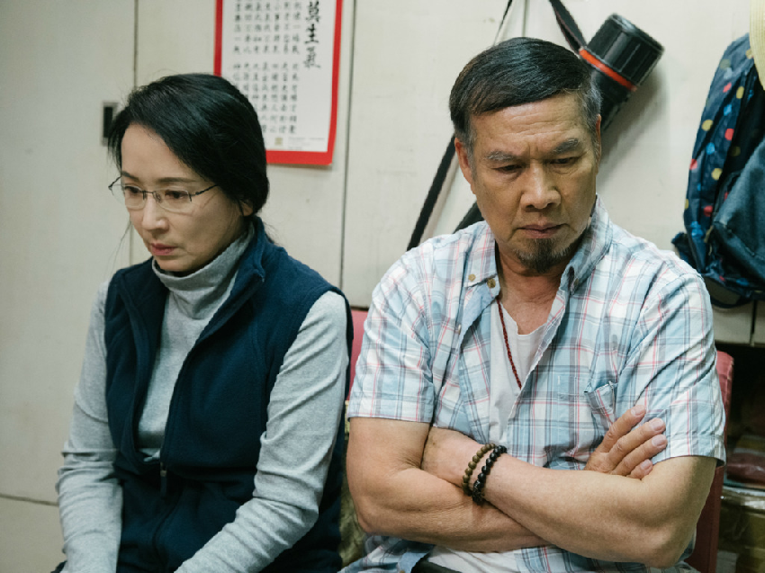 夫妻婚前就約定頂客!妻子「被當成公主寵30年」 退休卻發現「丈夫早已兒孫滿堂」拿出一張紙換他崩潰