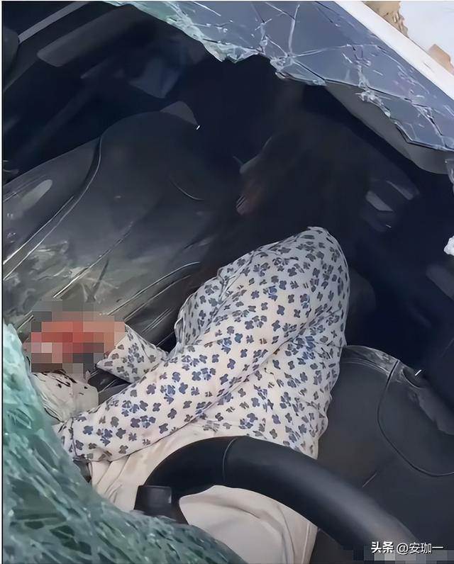 揪姊妹出動抓姦！正宮不忍砸車「擋風玻璃全碎」網看「小三真面目」愣了：是我也陷進去