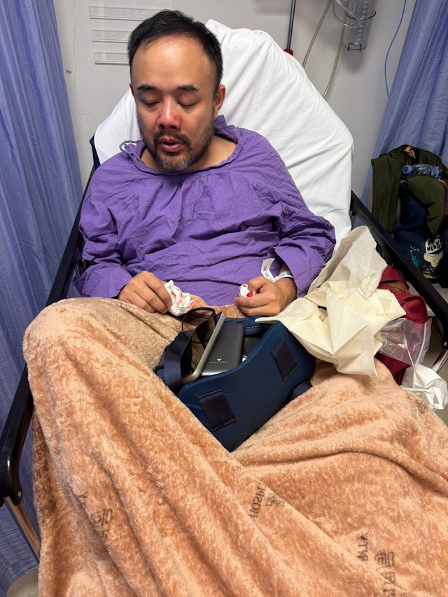 突發！香港男星直播遇襲，遭光頭男子毆打出血，與娛樂圈多人結怨