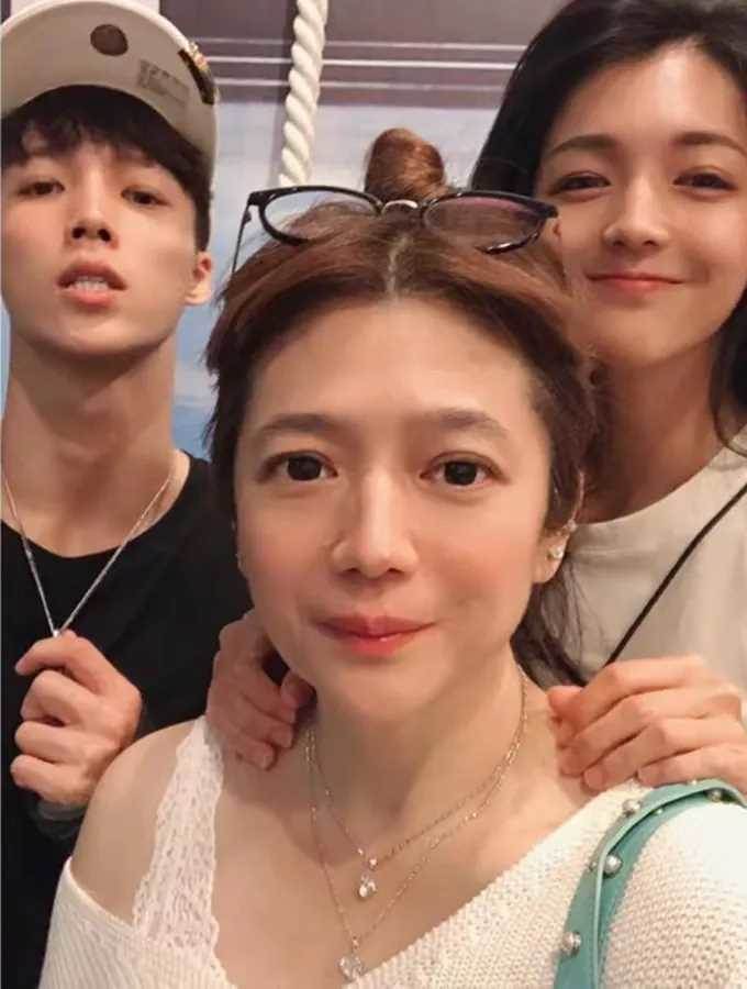 林瑞陽的「大女兒」和「小女兒」,明明同一個父親,卻美得不像是「同一個國家」的人網:前任基因太強大