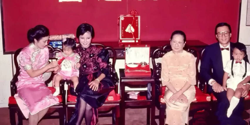 汪明荃曬舊照悼念謝賢，公開真實關係、不止是拍檔，系謝婷婷乾媽