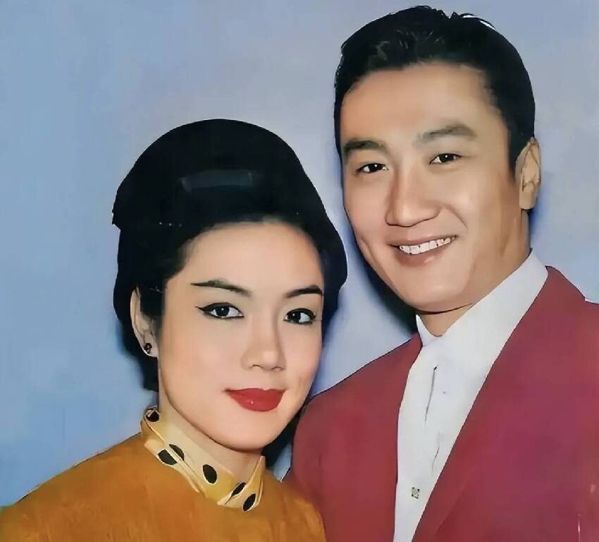 汪明荃曬舊照悼念謝賢，公開真實關係、不止是拍檔，系謝婷婷乾媽
