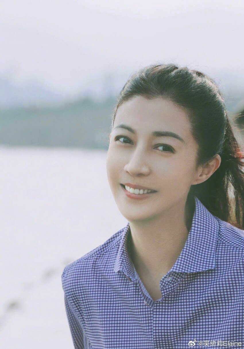 吳綺莉與女兒關係破冰，透露吳卓林要回家下廚，淚灑直播間