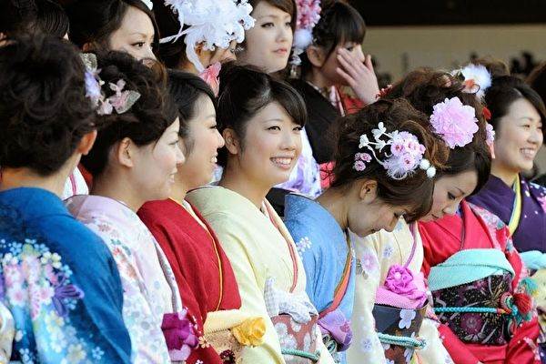 日本女性出軌率50%,為何丈夫選擇視而不見!答案很震驚