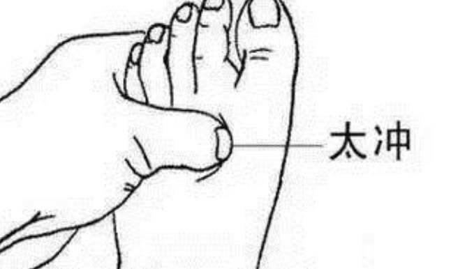 女人手上青筋明顯，究竟是好事還是壞事？真相讓人意外