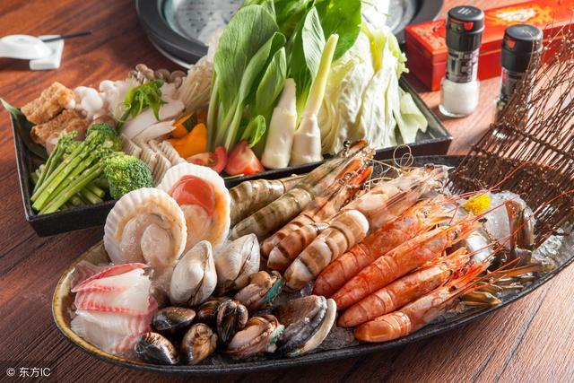 2種水是攻克高尿酸的「高手」,每天喝3杯,速降尿酸又止痛