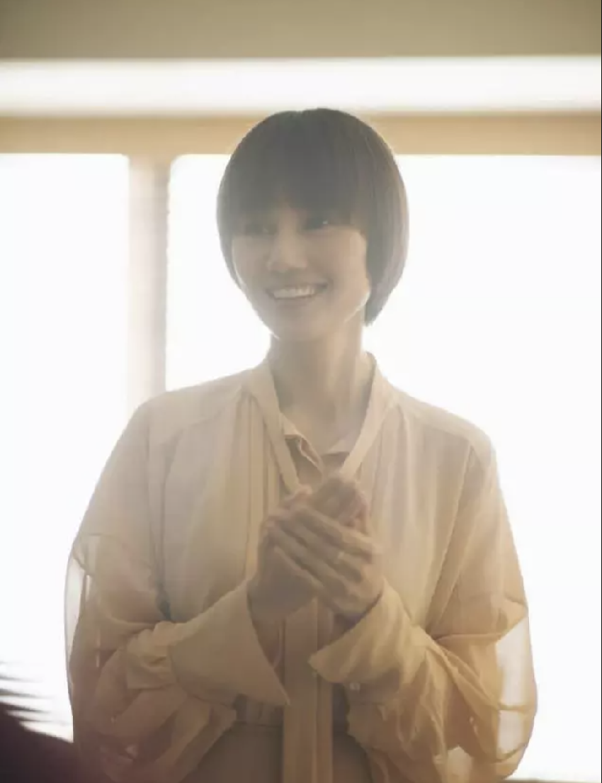 女人到了中年,頭髮別留太長!今年流行5種「短髮」,時髦減齡,洋氣俐落顯年輕