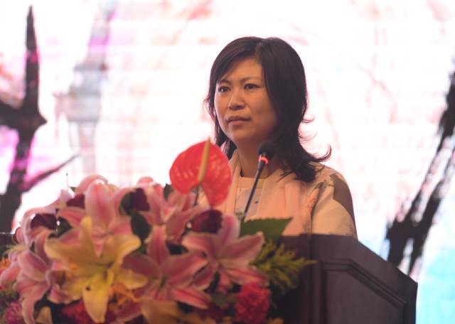 62歲台灣歌后傳來噩耗，兒子不養賣水餃為生，李宗盛急忙趕往現場也晚了