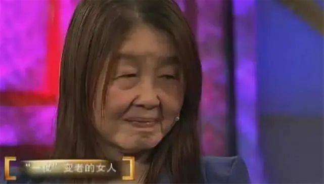 生完孩子，從27歲變成「80歲奶奶」的女孩怎麼樣了？丈夫不離不棄