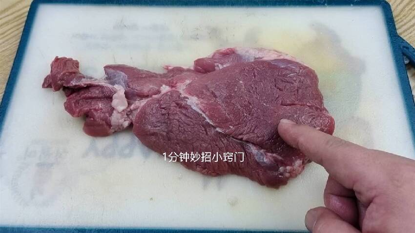 同樣都是豬肉，「淺色肉」和「深色肉」有區別？看清楚了再買就不會吃虧了。