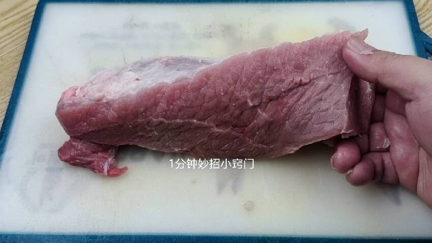 同樣都是豬肉，「淺色肉」和「深色肉」有區別？看清楚了再買就不會吃虧了。