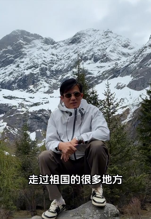 63歲港星自駕去西藏！見四姑娘山大為震撼贊祖國大好河山秒殺國外