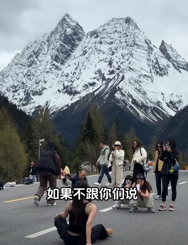 63歲港星自駕去西藏！見四姑娘山大為震撼贊祖國大好河山秒殺國外