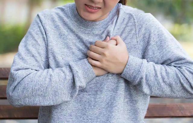 心臟有梗塞「第一信號」吃飯就知道,很多人沒在意