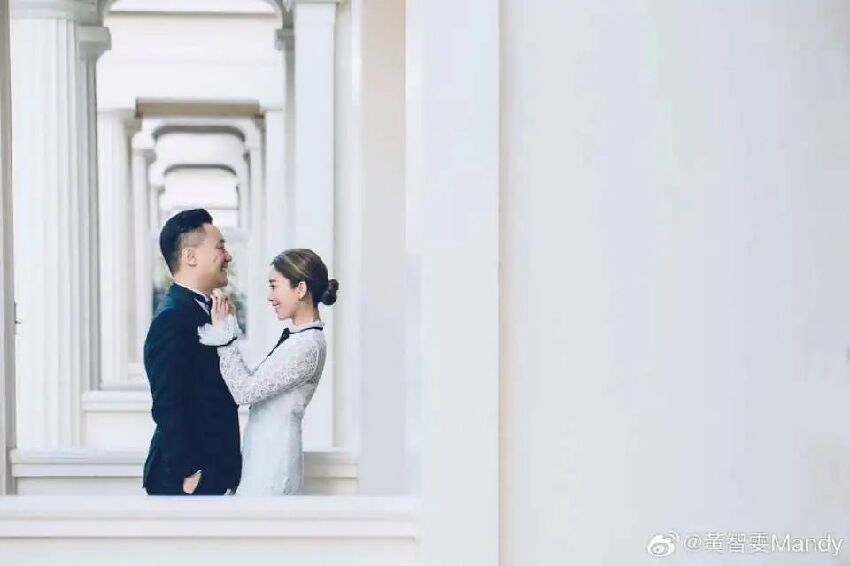 恭喜！TVB當家花旦突然宣布結婚後終於露面！曬蜜月旅行照被指放閃