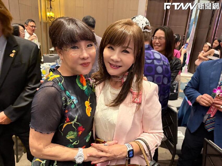 69歲鄭琇月過世「400萬玉鐲竟失竊」！警出面「調查大體」真相傻了