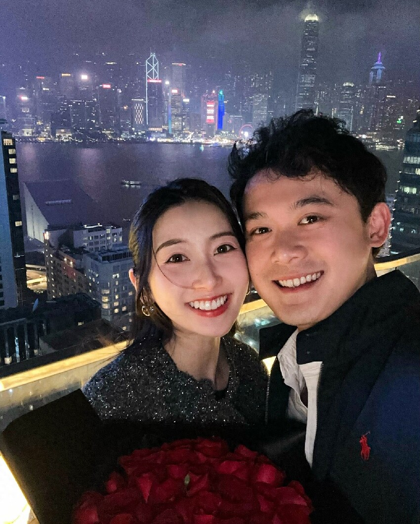 香港女星和男友分手才三個月,與富豪相戀結婚,如今過上豪門生活