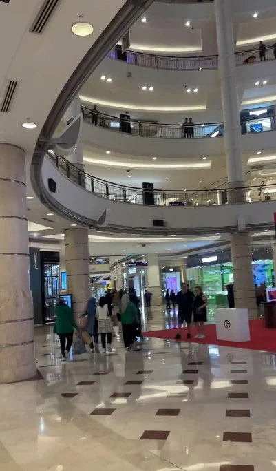 KLCC 傳火警 廣播叫人 全撤離