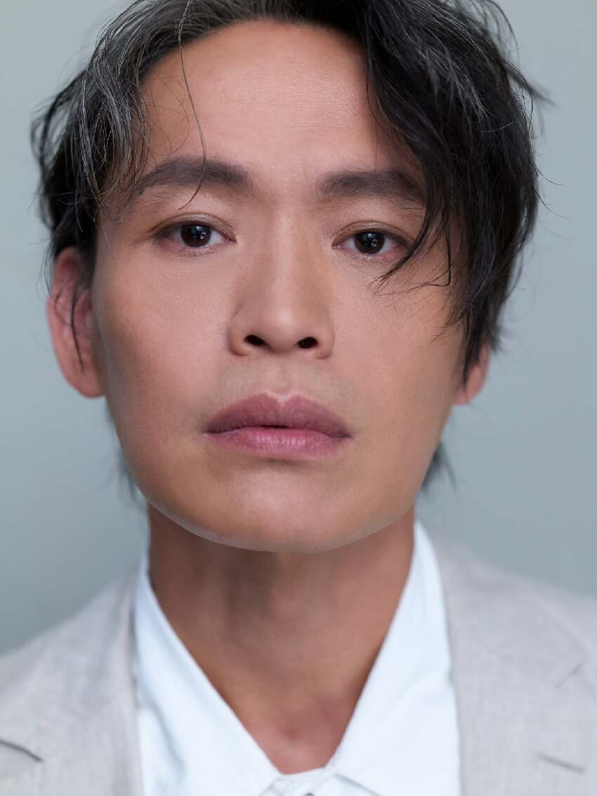 暴瘦變皮包骨！ 45歲黃鐙輝「驚傳罹癌」　病況曝光「決定停拍休養」