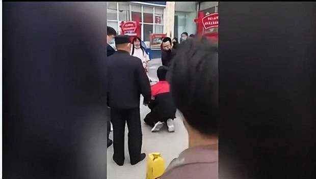 媽媽的這種行為,正在讓孩子逐漸缺少自立能力,尤其是男孩!