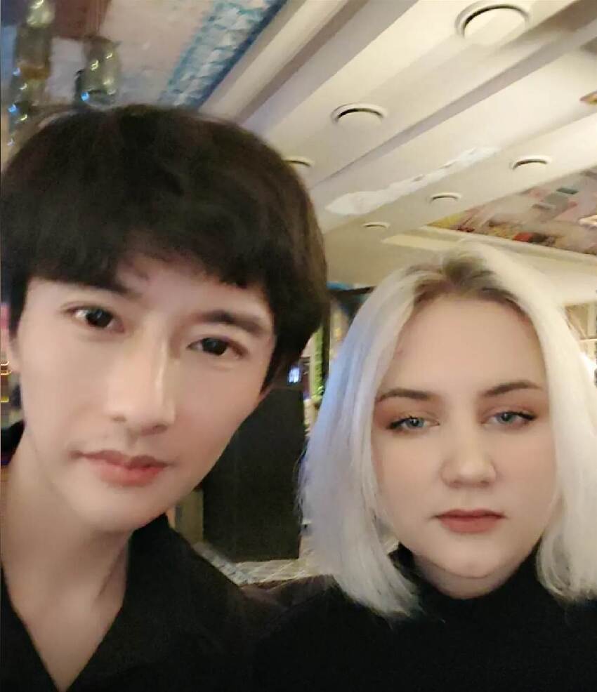 中國小伙娶小十八歲伊拉克媳婦，認識4天就結婚，彩禮花了三千萬「新婚夜」他卻傻眼了