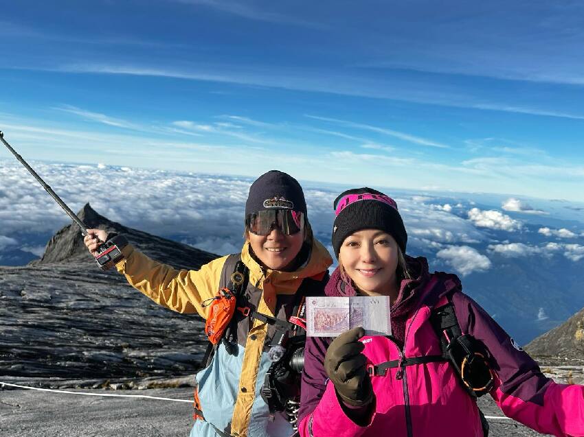 曾哭喊活不過10年！季芹驚傳「登山時出事」狀況越來越差　「認了1惡疾」曝老公心聲：他不能接受