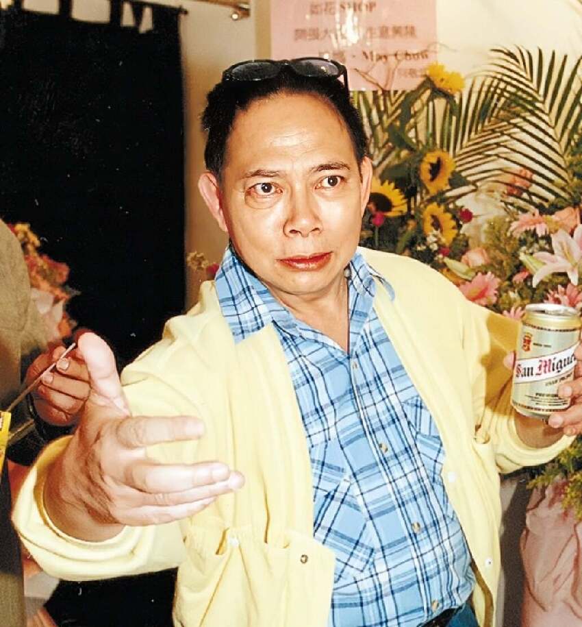 長胖50斤變滄桑！香港男星82歲生日罕見露面，網友直呼不敢認