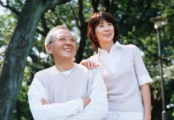 58歲阿姨的實在話：男人過了60，就剩下這「三樣用處」