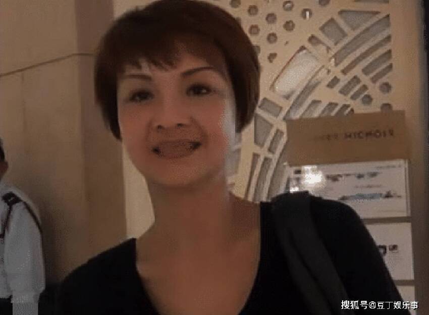 風月片女王葉子楣，至今堅持不婚不育，年近60歲的她過得咋樣？