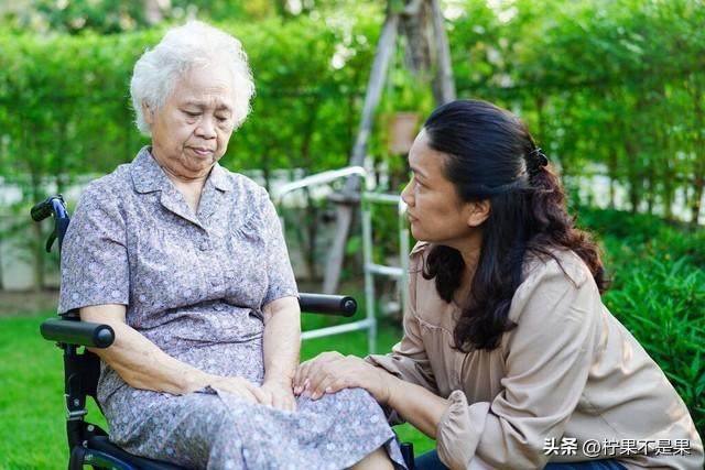 兒媳不愛吃素包子我天天包，今她頓頓讓我吃肉包子，還落孝順名聲