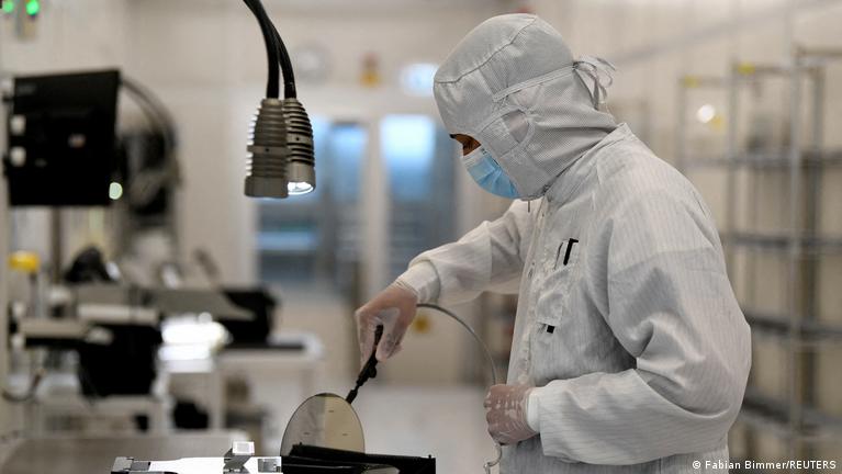 快訊！台灣沒「它」就完了！中東戰火「恐致1物斷供」專家示警：比缺油還慘