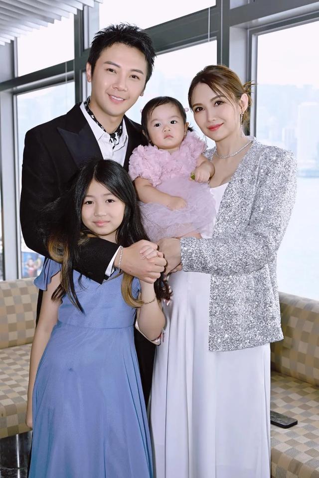 TVB男星與太太正式結婚成為合法夫妻，預告明年補辦婚禮宴請親友