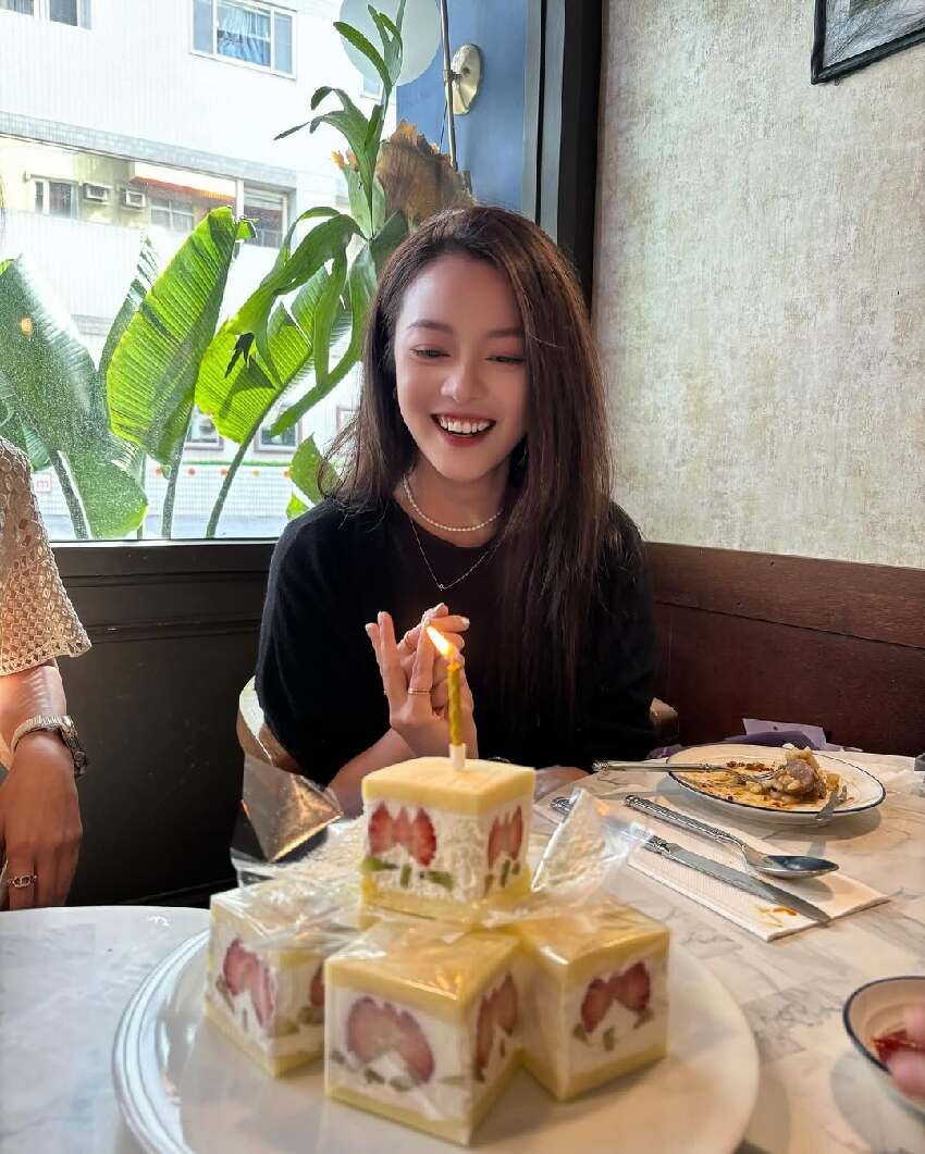 嫁周渝民10年消失螢光幕！38歲喻虹淵「無預警宣布喜訊」　秀美照嗨曝「歡迎加入大家庭」　