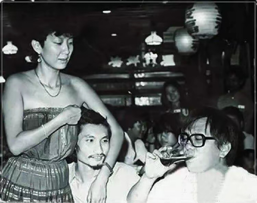 看施南生舊照才懂,一頭短髮寫盡颯美風骨,難怪林青霞都自嘆不如