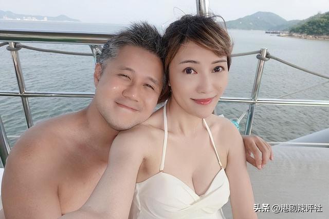 前TVB花旦穿透視裝秀身材，年過40才入樂壇，靠一事解開母女心結