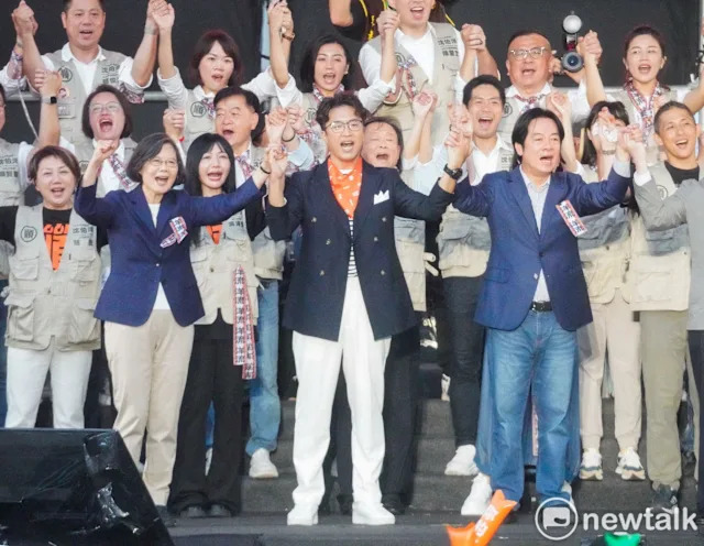才力挺大罷免！69歲台灣歌王表態「支持沈伯洋」：為自由而戰