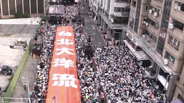 才力挺大罷免！69歲台灣歌王表態「支持沈伯洋」：為自由而戰