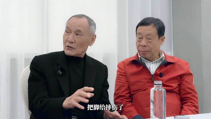 齊名李小龍！82歲武打巨星「罹癌又中風」頻傳死訊 妻不離不棄「重病登記結婚」：財產全給她