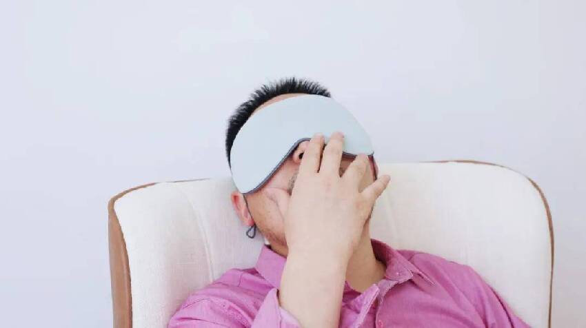 肝病都是「拖」出來的，這3種表現，說明你的肝已經「爛」得不輕