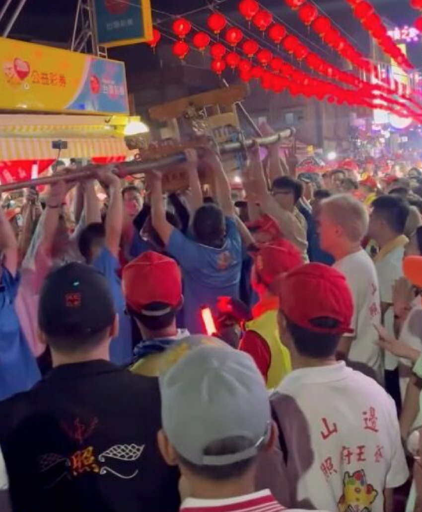 白沙屯媽祖起駕「因1事錯過吉時」！山邊王爺「鑾轎突爆衝」信眾嘆：神明不爽了