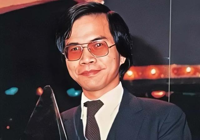 突傳死訊!香港知名填詞人不幸離世,年輕時煙不離手咖啡當水喝