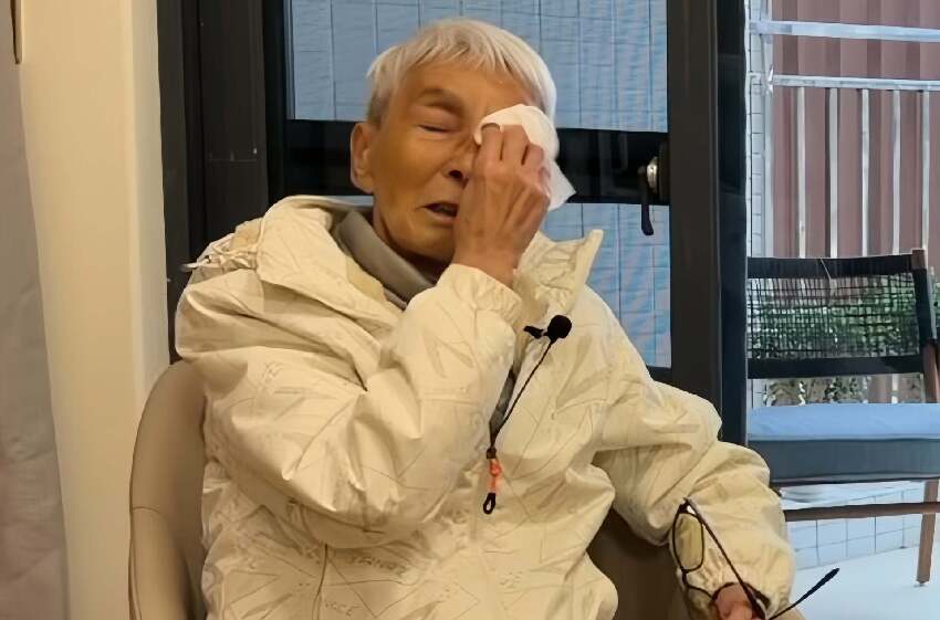 TVB前老戲骨患胰腺癌，拒絕化療與癌共存，坐輪椅生活不能自理