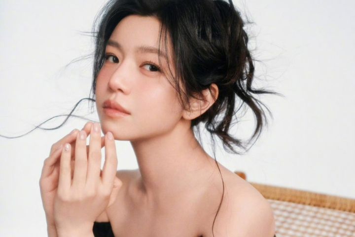 陳妍希突發扼腕消息！雙腳已無法正常行走... 坐輪椅唏噓畫面曝光