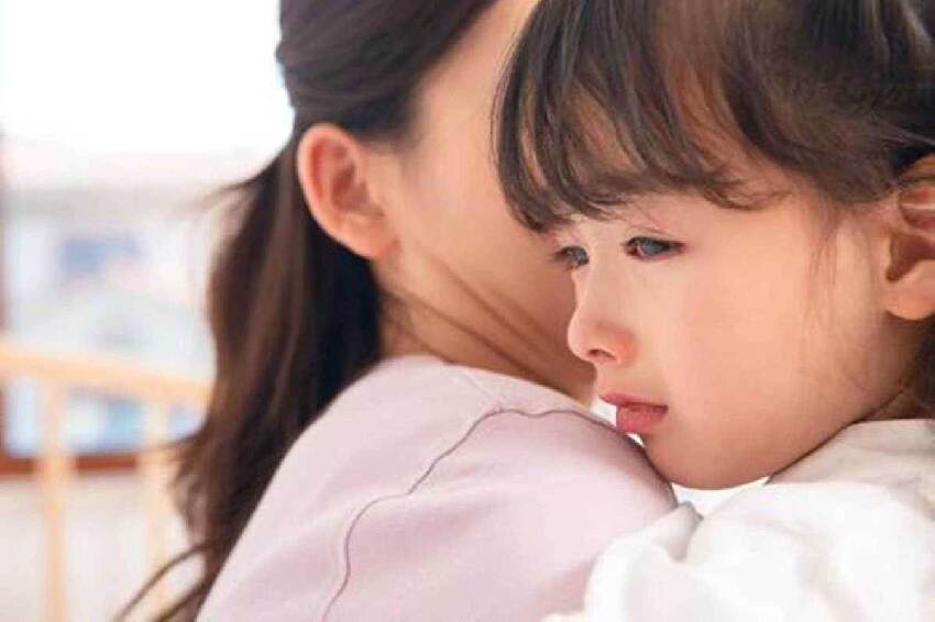 孩子玻璃心脾氣差動不動就崩潰,父母牢記「八字箴言」能拯救孩子