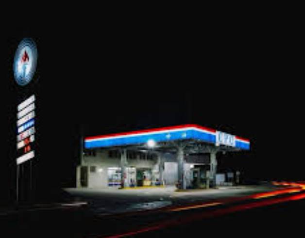 高雄36歲貨車司機，在高速公路上憑空消失，20年後真相讓眾人不寒而慄...