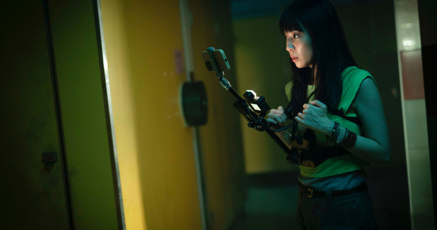 白沙屯進香回程出交通事故，柯女觀落陰追亡魂，最後驚動地藏王菩薩出手救人